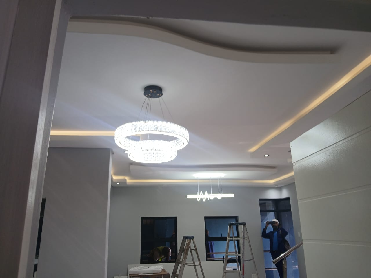 Modern ceiling design
